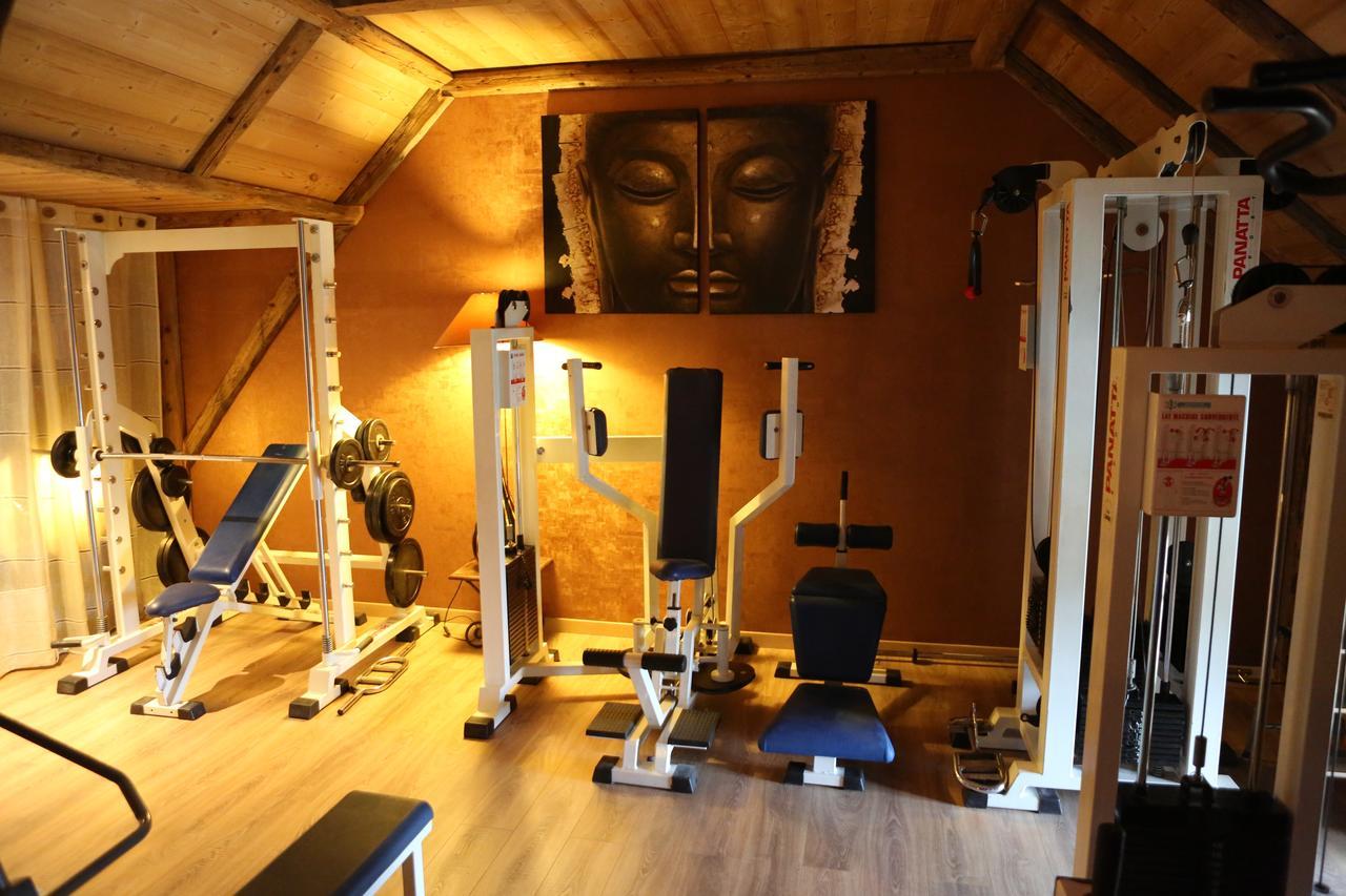 Chambres D'Hotes Le Repere Des Anges Et Spa Larnod Экстерьер фото